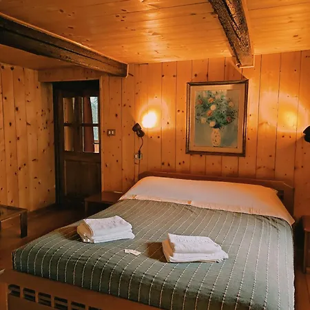 La Casa Del Busso Bed & Breakfast *